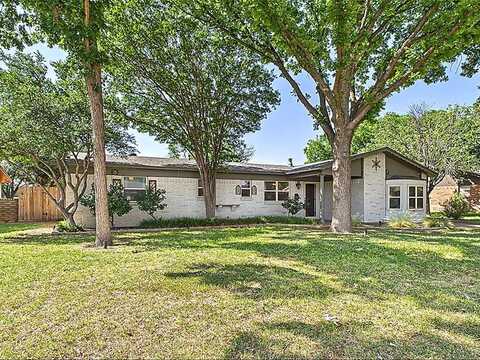 1410 Stanley St, Sweetwater, TX 79556