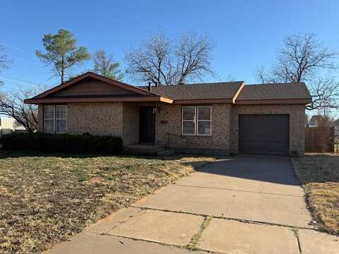 987 E 16th St, Colorado City, TX 79512