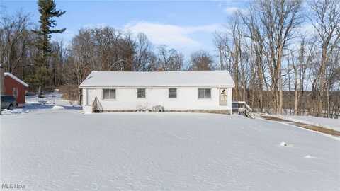 12490 Kinsman Road, Burton, OH 44021