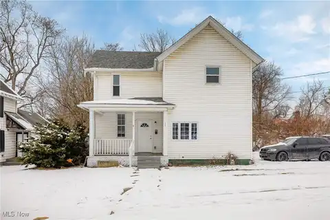 134 Maple Avenue SE, Massillon, OH 44646