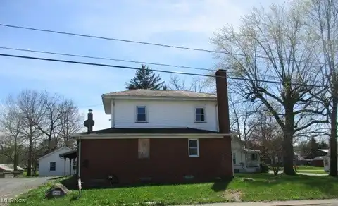 17915 5th Street, Beloit, OH 44609