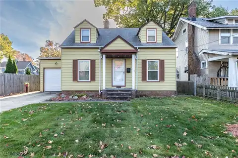 17910 Dillewood Road, Cleveland, OH 44119