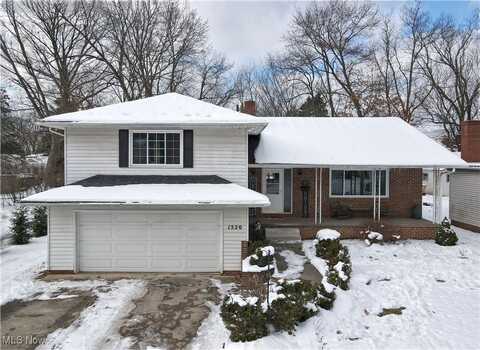 1520 19th Street, Cuyahoga Falls, OH 44223