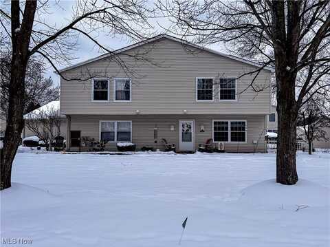 3062 Ivy Hill Circle, Cortland, OH 44410