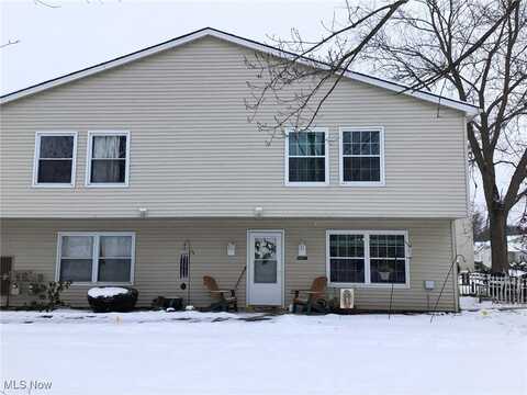 3062 Ivy Hill Circle, Cortland, OH 44410