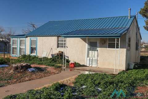 409 N Laredo Avenue, Portales, NM 88130