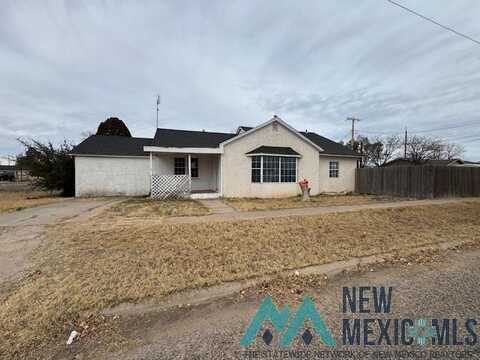 724 W 14th Street, Clovis, NM 88101