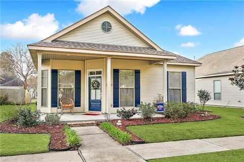 250 COTTAGE GREEN Lane, Covington, LA 70435