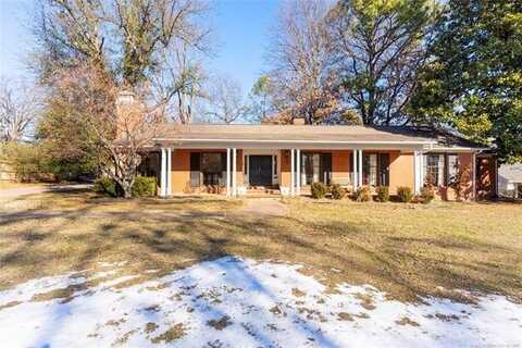 2721 E 42nd Street, Tulsa, OK 74105