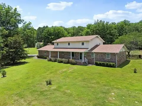 562 W Willis Road, Tahlequah, OK 74464