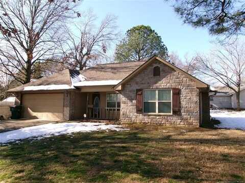 605 Honor Heights Drive, Muskogee, OK 74401