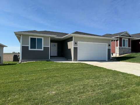 1616 14th St SE, Orange City, IA 51041