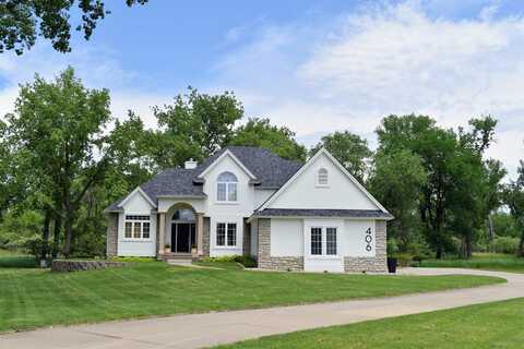 406 Hiddenwood Hollow, Jefferson, SD 57038