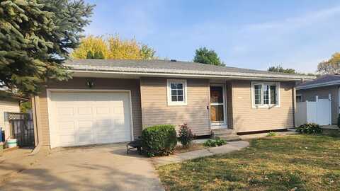 612 5TH AVE, South Sioux City, NE 68776