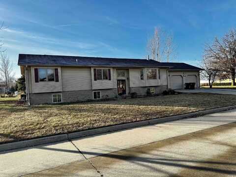 403 POPLAR DR, Cherokee, IA 51012