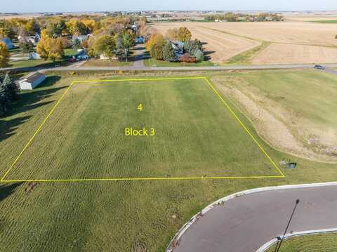 1300 Willard Ln, Larchwood, IA 51241