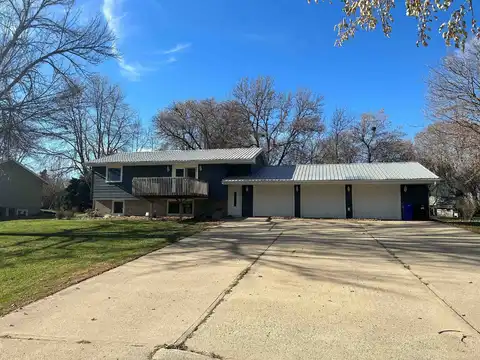 503 Joyce St., Sanborn, IA 51248