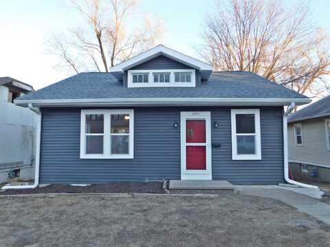 2220 Jones, Sioux City, IA 51104