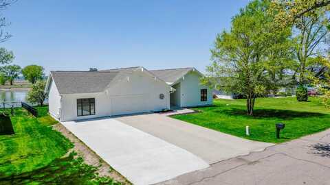 13 Edgewater Lane, Dakota Dunes, SD 57049