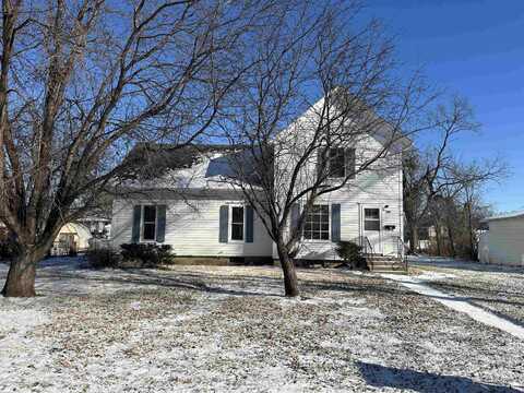 206 S Pine, Vermillion, SD 57069