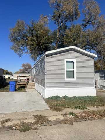 833 E Duke #107, Vermillion, SD 57069