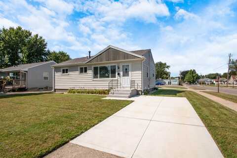 2725 Center St, Sioux City, IA 51103