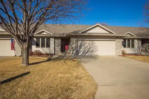 4733 Brookshire Place, Sioux City, IA 51106