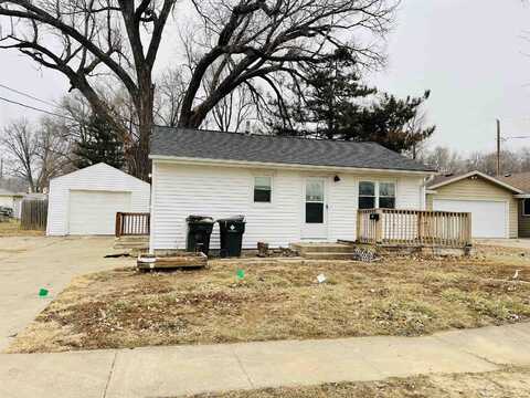 1515 28th St, Sioux City, IA 51104