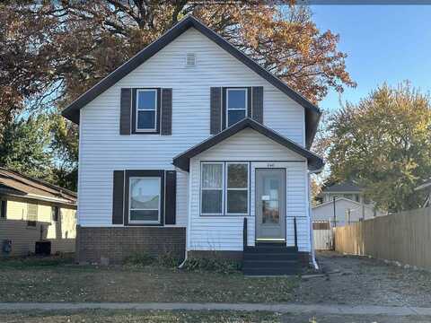 240 Dakota St, Akron, IA 51001