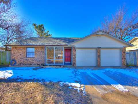 1004 SE 15th Street, Moore, OK 73160