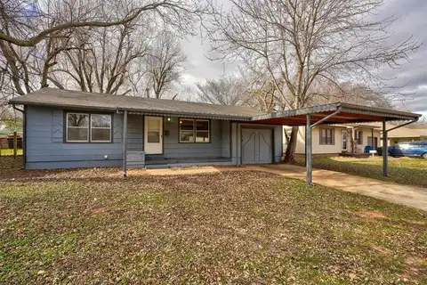 3313 Willow Creek Drive, Midwest City, OK 73110