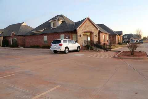 17330 N May Avenue, Edmond, OK 73012