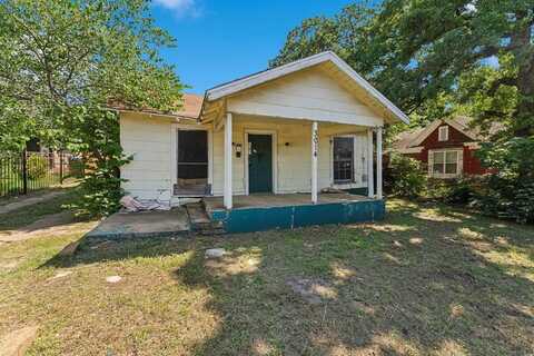 3014 Timberline Drive, Fort Worth, TX 76119