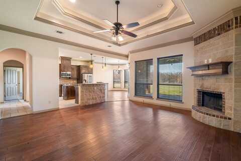 124 Mill Crossing Lane, Springtown, TX 76082