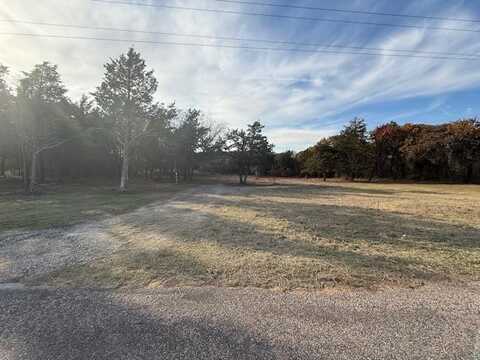 395 County Road 167, Whitesboro, TX 76273