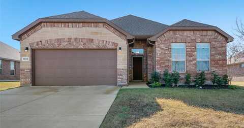 1506 Reed Drive, Krum, TX 76249