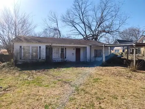 905 W Wolfe, Grand Saline, TX 75140