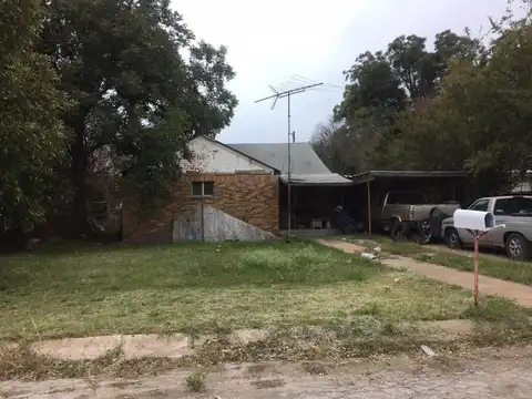 705 W 6th Street, Coleman, TX 76834