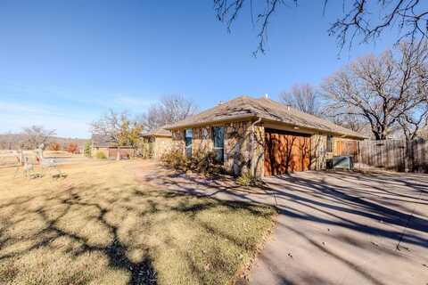 112 Timber View Drive, Graham, TX 76450