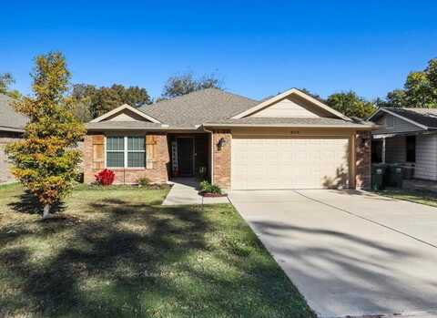 8410 Sussex Street, White Settlement, TX 76108