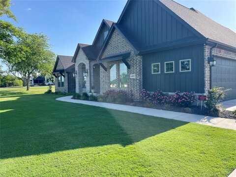 6025 Bella Terra Lane, Godley, TX 76044