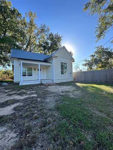 406 Maple Street, Teague, TX 75860