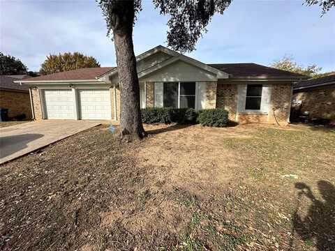 7509 Beckwood Drive, Fort Worth, TX 76112