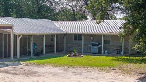 960 Private Road 1676, Bluff Dale, TX 76433