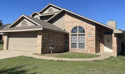 2520 Bauer Drive, Denton, TX 76207