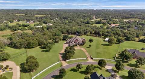 233 Sherry Lane, Burleson, TX 76028