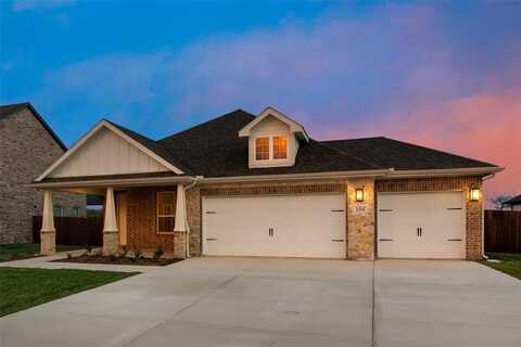 104 Aero Vista Drive, Caddo Mills, TX 75135