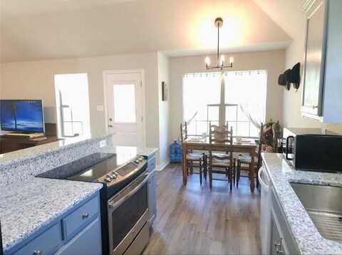 1001 Turkey Creek Court, Bridgeport, TX 76426