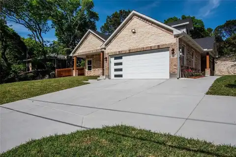 1302 Jungle Drive, Duncanville, TX 75116