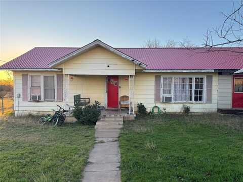 517 Us-183, Woodson, TX 76491